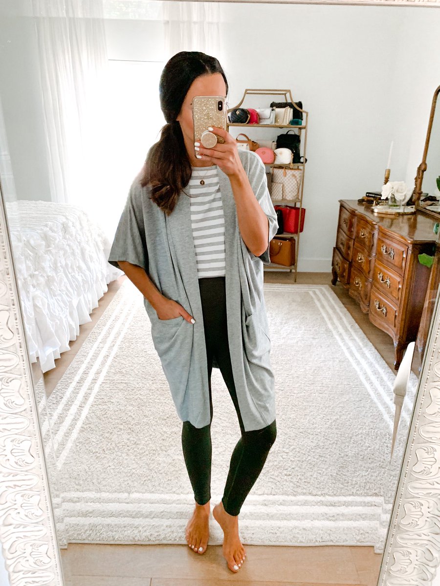 DoubleTakeGirls's tweet photo. Don’t miss our new @SomaIntimates Anniversary Sale Picks + New Lounge Try On Session Post! #ad https://t.co/U5EyKo9tEx via @doubletakegirls https://t.co/tDr9iNSXT0