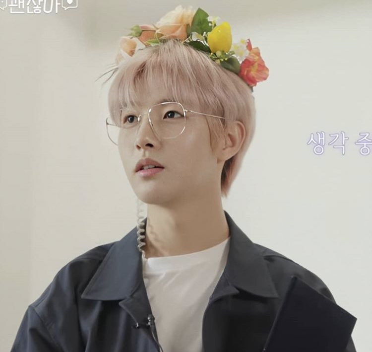 yok mutualan sini sama mas ganteng 

#roleplayerindonesia #roleplayer #roleplay #roleplay #rpw #renjun #rp #roleplayerindo