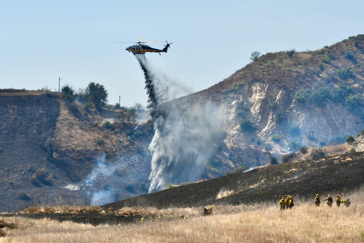 JulieEllerton's tweet photo. Rockpool Fire
A brush fire ignited in #MalibuCreekStatePark, Sun. afternoon,now 70% contained.
According to @LHSLASD, โ#RockPoolFire 75 acres, forward progress stopped, mop-up in progress.โ
Thank you @LACoFDPIO, @LHSLASD @MalibuSAR
@lacfd!
#rockfire #rockpoolfire https://t.co/E8QOzeIX0z