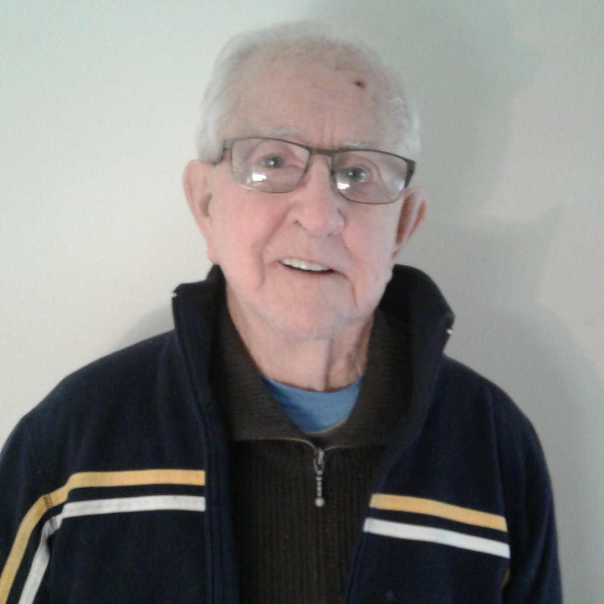 meals_australia's tweet photo. For 84-year-old Ken, he didn’t realise he needed extra support to maintain a balanced diet until his wife passed away.

“I found that the meals are great. They are different every day. The volunteers are beautiful people and very friendly. The combination just brightens my day.” https://t.co/7pzok17epH