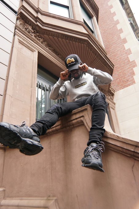 Watch Kai Cenat's leaked NSFW photo on TwXstars