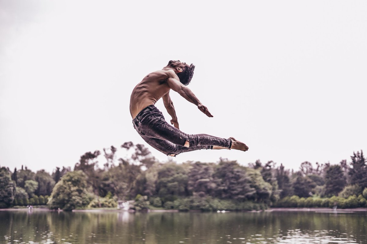 omarhdzmx's tweet photo. VOLAR ..... https://t.co/CyxmhLqQQC