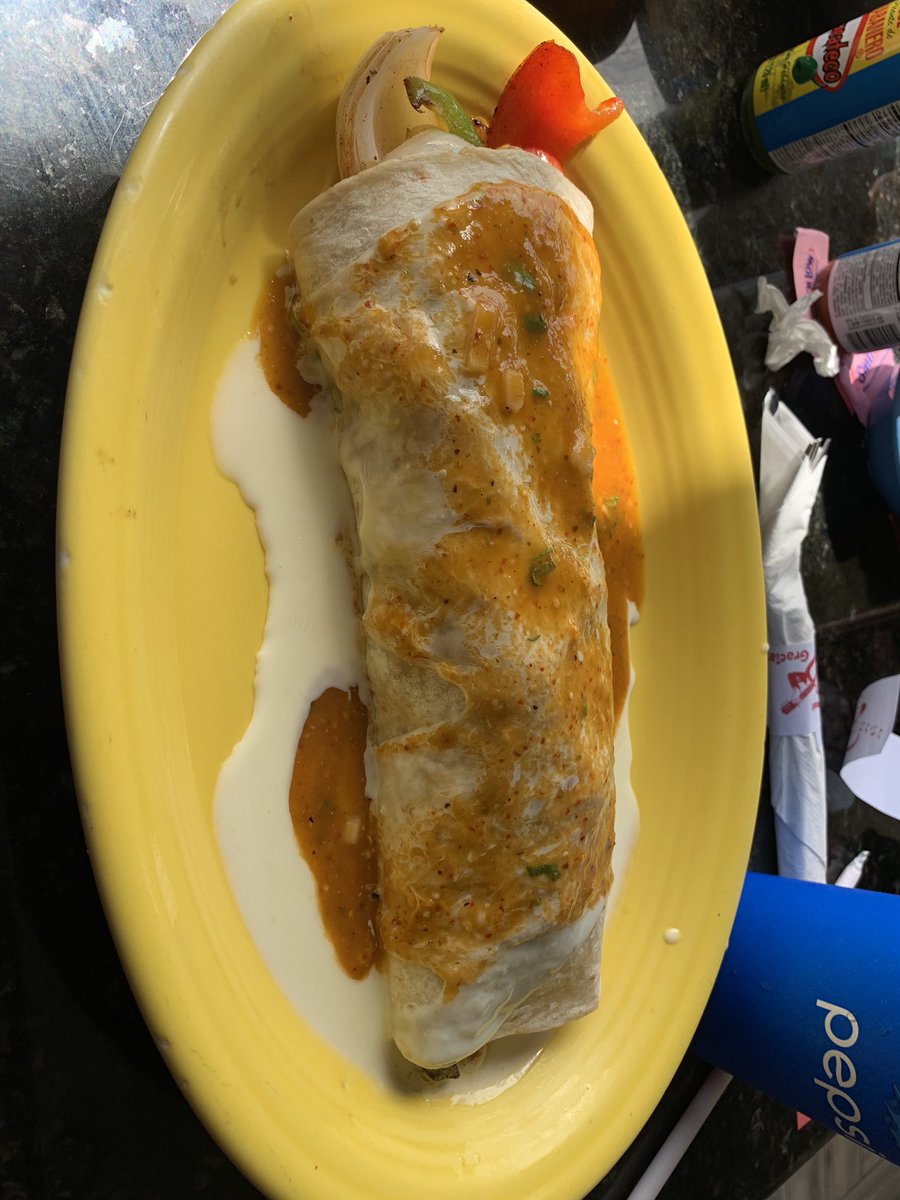 hwlamb01's tweet photo. Relistened to the @Alek_Manoah47 #ThreeGuysBeforeTheGame podcast with @TonyCaridi and @bradhowe07. Then, I went to order the Burrito Durango at Los Mariachis, which the @WVUBaseball team helped build. Even saw @CoachMazey at the restaurant! Missing Morgantown, Alek? Let’s Go! https://t.co/0d1URva6SN