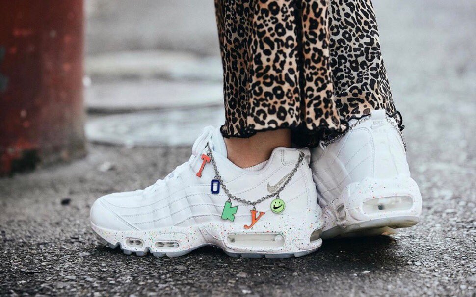 NIKE WMNS AIR MAX 95 TOKYO CHARM CAHIN www.pefc.com.uy