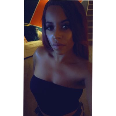Beautifulxo1985's tweet photo. #NewProfilePic https://t.co/WeAH3ltCgN