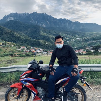 arisdchuck's tweet photo. #NewProfilePic https://t.co/mX32VQ5Sby