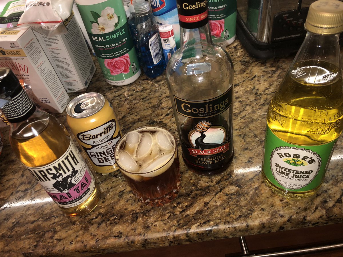 DaveInOrlando's tweet image. I finally am getting around to celebrating #NationalRumDay 
#DarkAndStormy
@TheBlackSeal
