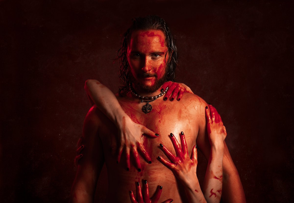 𝕴 𝖍𝖔𝖑𝖉 𝖆 𝖇𝖊𝖆𝖘𝖙, 𝖆 𝖈𝖊𝖑𝖊𝖘𝖙𝖎𝖆𝖑 𝖇𝖊𝖎𝖓𝖌 𝖆𝖓𝖉 𝖆 𝖒𝖆𝖓𝖎𝖆𝖈 𝖎𝖓𝖘𝖎𝖉𝖊 𝖔𝖋 𝖒𝖊. 𝕴𝖙’𝖘 𝖚𝖕 𝖙𝖔 𝖞𝖔𝖚 𝖜𝖍𝖎𝖈𝖍 𝖔𝖓𝖊 𝖞𝖔𝖚 𝖒𝖊𝖊𝖙

#IAmNotYOURKind
#BALTAZAR
#ProWrestling
#Devil
#Photography
#Portrait
#Man
#ManModel
#Desire
#Controversial