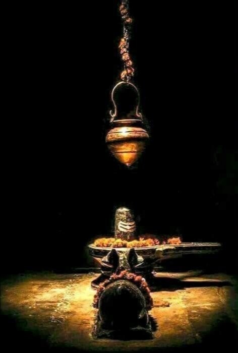 21 Om Siti Kantaya Namah 22 Om Siva Priyaya Namah 23 Om Ugraya Namah 24 Om Kapaline Namah 25 Om Kaomarine Namah 26 Om Andhaka Sura Sudanaya Namah 27 Om Ganga Dharaya Namah 28 Om Lalaa Takshaya Namah 29 Om Kaala Kalaya Namah 30 Om Kripa Nidhaye Namah31 Om Bheemaya Namah