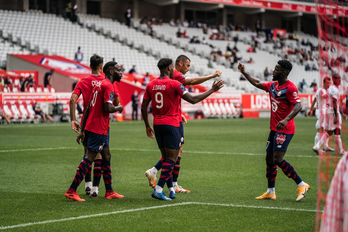 losclive's tweet photo. 📸 #LOSCSB29 dans l’œil du photographe. https://t.co/oSrewaIx6K