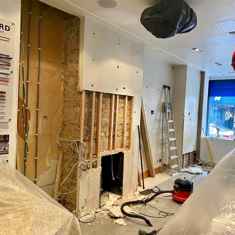 AudioVenue's tweet image. Please excuse our appearance at our Maidenhead store, whilst we have a refit.  #shoprefit #maidenhead #berkshire #sl6 #hifishop #queenstreet  #audiovenuemaidenhead #audiovenue instagr.am/p/CD-4pd4FRQ7/