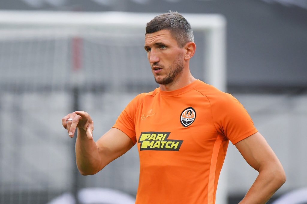 Kryvtsov & Khocholava/Bondar’ll need to be at the top of their game to keep Lukaku quiet but fortunately Shakhtar’s physical defensive base should assist themStepanenko deploys as a sweeper at times, when required to bolster the defence in instance of full backs going forward