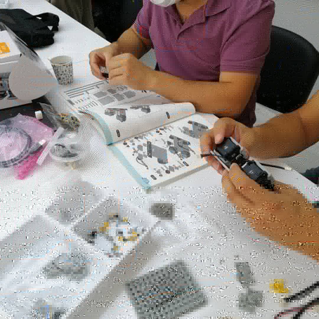 inamli's tweet image. Yenep kapsamında Afyonkarahisar&apos;da 2. ROBOTIS Robotik Kodlama eğitimini gerçekleştiriyoruz. Öğretmenlerimiz 5 gün boyunca C++ Tabanlı kodlama eğitimiyle STEM müfredatına uygun egitim alacaklar. #robotis #robotsepeti #zaferkatr33 #yenep #kendinyap #afyonilmem #velioguz