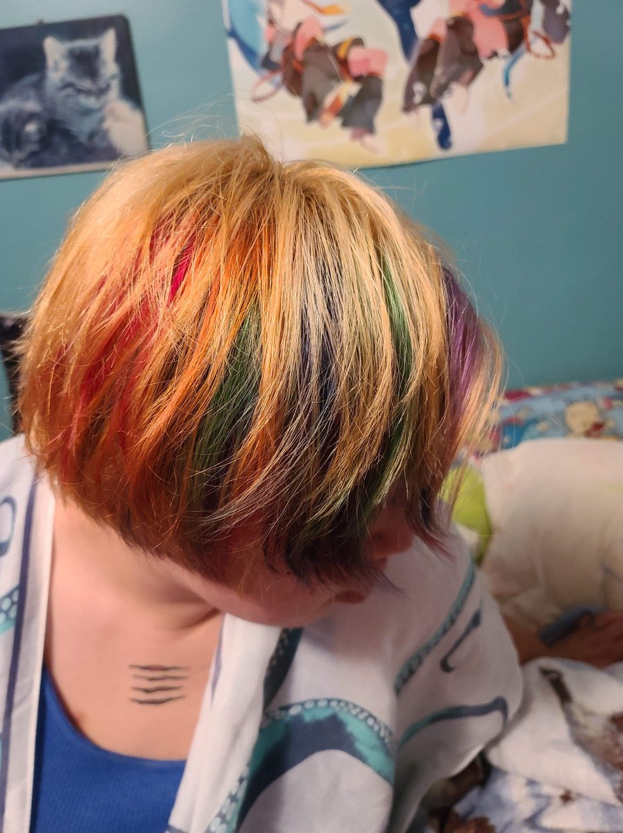 i dyed my best friend's hair rainbow coloured! this was my very first attempt at this, and I'm really happy with how it turned out ❤️🧡💛💚💙💜
@bradmondonyc @xmondohair 
#rainbowhair #rainbowhaircolor #hair #hairdye #multicolor #multicoloredhair #hairdyeing #firstattempt