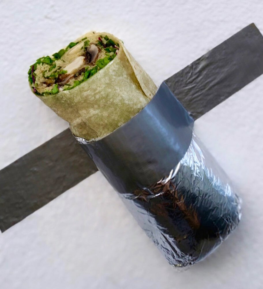 fishdistrict's tweet photo. Our wraps are works of art, but you don’t have to pay $120,000 to enjoy them! 🍌🤩 #ARTBASELxFISHDISTRICT 🤑 📸 Portobello Mushroom wrap — savory goodness for meat lovers &amp; vegans! Get your wrap at ➡️https://t.co/H23o7bi77p 😋
.
.
.
.
.
.
.
.
.
.
#food… https://t.co/SzUOGHdkj3 https://t.co/f0Z3mMQO1T
