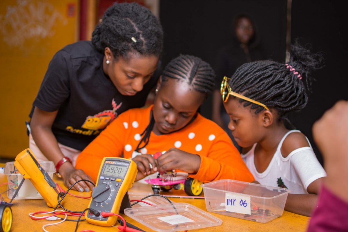 #FUESSTEM  totally engage, inspire and expose in hands on Science activities.
#projektinspire
#nm_ist