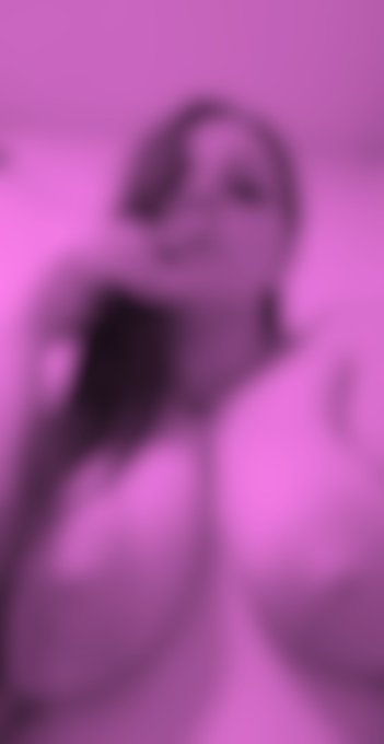 Sign up to my Modelhub Fan Club to see this brand-new exclusive photo: https://t.co/rmBTsRH9gw https://t