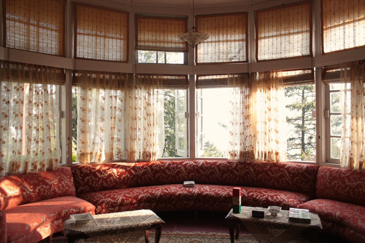 The house, accented with stars carved into the ceilings, and a round sun-room, was inspired by Husain's daughters - Sitara, meaning a star and Surya, meaning the sun. In the summer of 1947, Husain's entire family was holidaying in Dalhousie, when Partition was declared. 4/