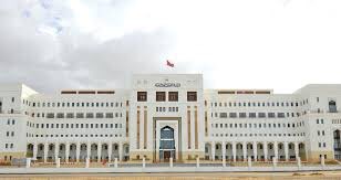 OmanNewsAgency's tweet photo. #عاجل

غرة محرم 1442هـ ستكون إجازة رسمية للعاملين بشركات ومؤسسات ومنشآت القطاع الخاص الخاضعة لقانون العمل على أنه إذا صادفت غرة محرم 1442 هـ الجمعة فستكون الإجازة الأحد 3 محرم 1442 هـ عوضًا عن ذلك وسيُعلن عن ثبوت هلال شهر محرم بواسطة الجهات المختصة. https://t.co/tdarL1Rl6H