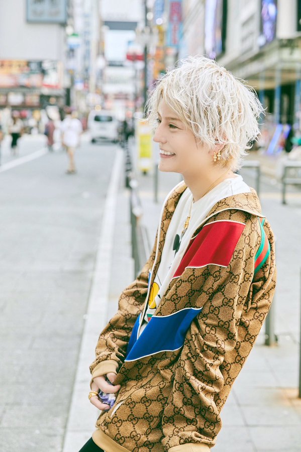 ホストなら 私服はここで買え ホストがオススメするブランド 若くして稼ぐならnggでホストになる New Generation Group 公式