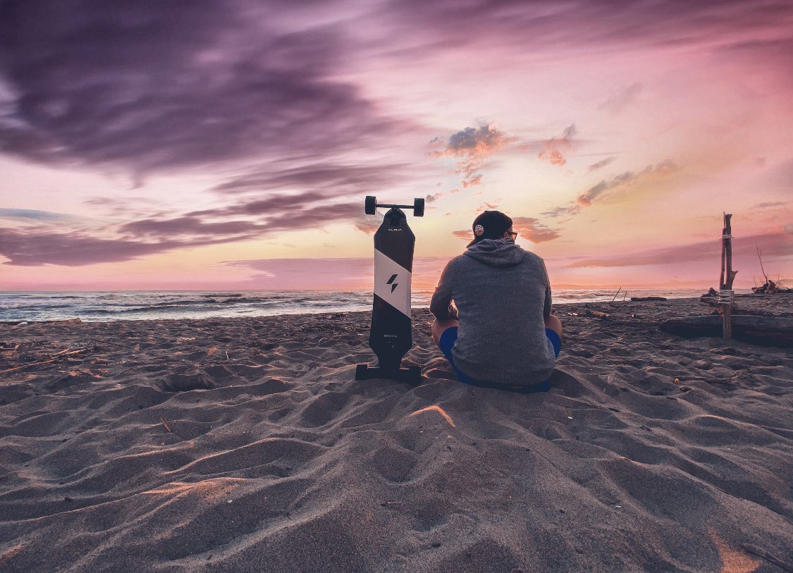 MyFlashCo's tweet photo. Have an Alphalicious start of the week!

♡ https://t.co/KRJUuFTxF2

#myflash #longboard #longboarding #longboarder #ldb #rider #giveaway #crowdfunding #love #photooftheday #longboardlife #art #streetwear #lifestyle #support #travel #roadtrip #inspiration #inspirational https://t.co/yr5JXWF2w5