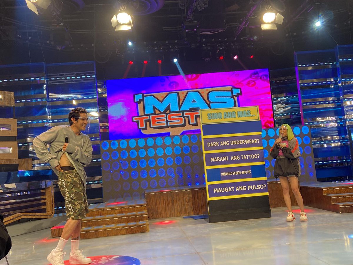 It's Showtime tweet media