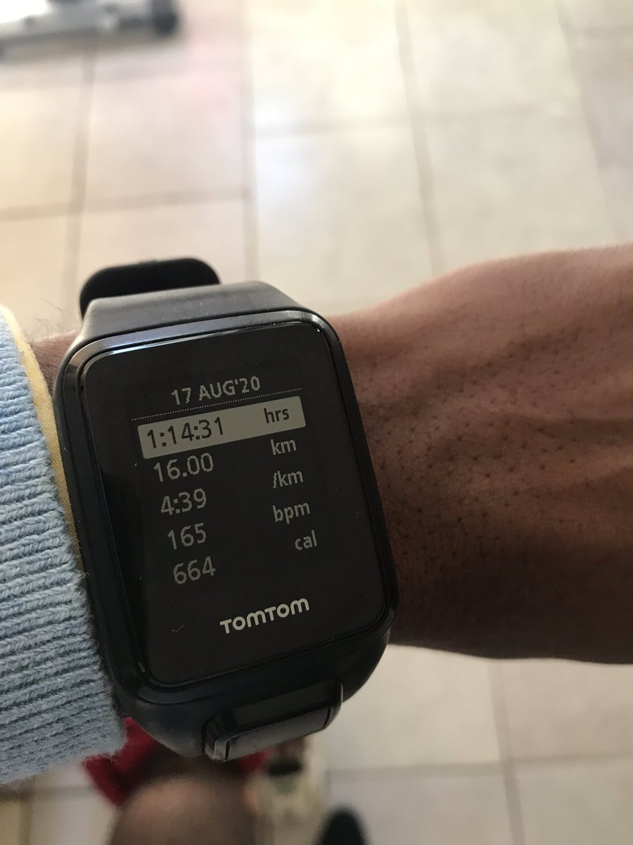 Austy_Noko's tweet photo. Never Miss Monday Workouts. Day 8 of eat clean challenge #weareherbalife #herbalifenutrition #ultrarunning #FetchYourBody2020 #WaistSizeDistanceWeekly https://t.co/tkgU4q8SF3