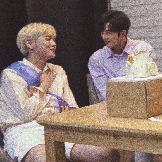 horengie's tweet photo. #baekren #แบคเร็น #백렌
#NUEST #백호 #렌 https://t.co/V6a8wJUSyC