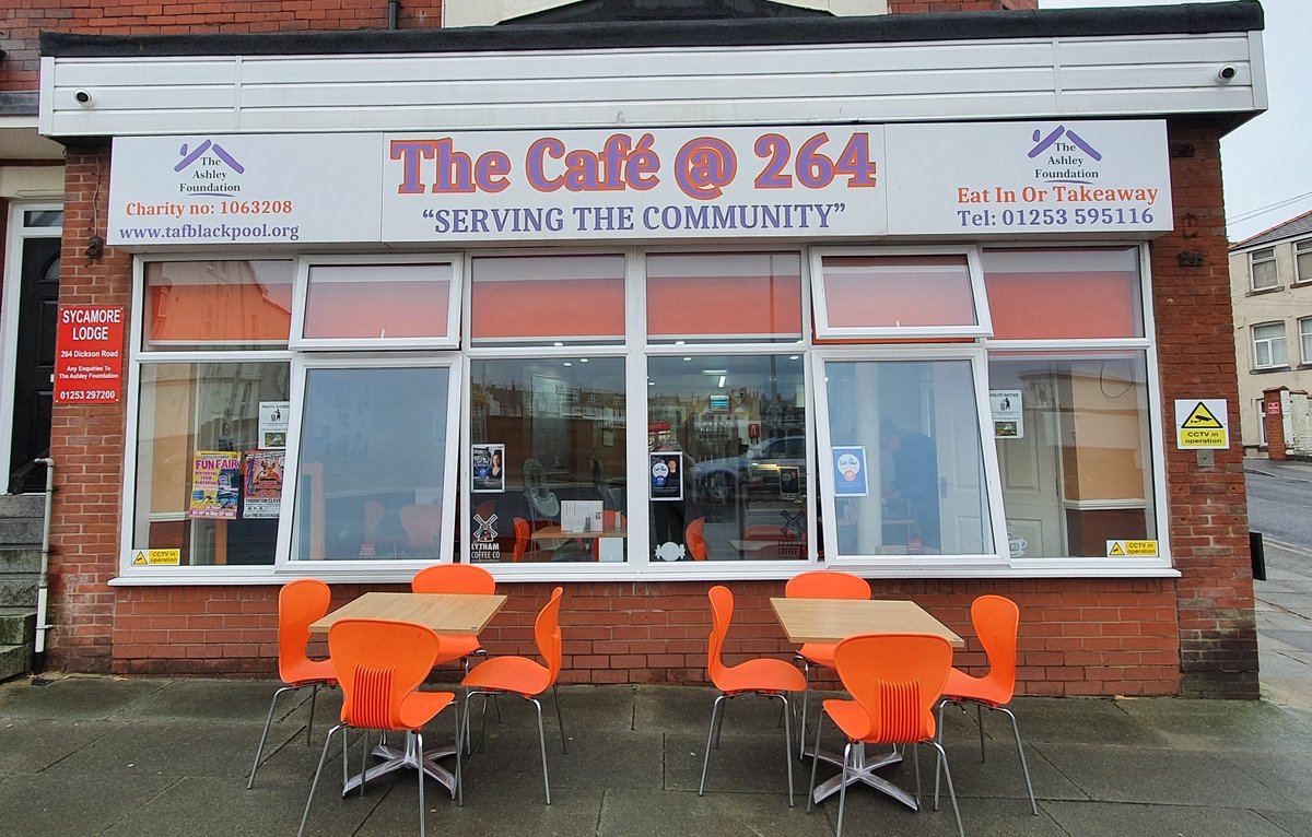thecafe264's tweet photo. Our Cafe is currently taking part in the Government 'Eat Out to Help Out' scheme, where you get 50% off when you eat in. Now serving breakfast all day, please come and visit us

📍 264 Dickson Road, Blackpool, FY1 2JS
📞 01253 595116

#EatOutToHelpOut https://t.co/1Tv05bAWIT