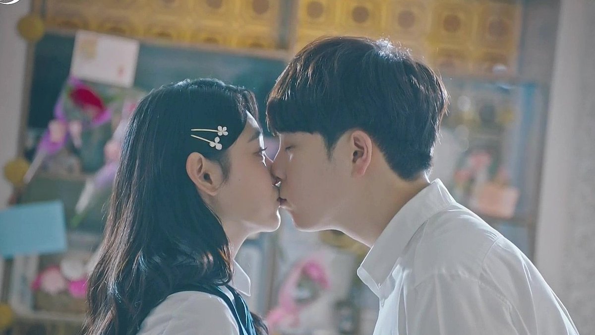 kdramaxxx's tweet photo. —Let's meet again in the next life. https://t.co/kZXzikHmRq