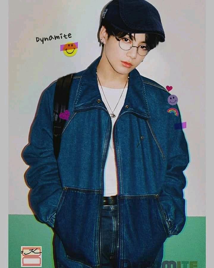 cookyjungo's tweet photo. Selamat untuk jekey, JK, kookie, jungkook, jekehey, bunny, maknae bontot, my bias,and congrats for #100TimesforMyTime
i proud of u baby💜💜
semoga karyamu banyak disukai & dicintai oleh army dan semua orang ya, we 💜 u please update kuk, aku kangenn...
#100TimesforMyTime https://t.co/JB5bPCem8a