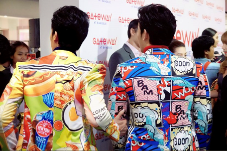 look how they still looked stunning with this suits