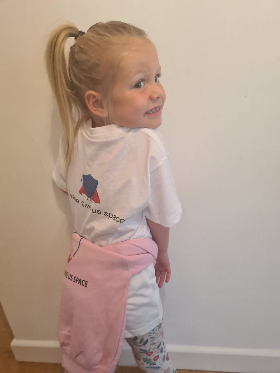 ShieldUs1's tweet photo. Little Ivy off to hospital for new hearing aids this morning in her shieldus t and hoodie. #PCD #hearingaids #cutie #shieldus #spaceneeded #socialdistancing #shieldedsuperhero #Covid19UK https://t.co/boy634rEoZ