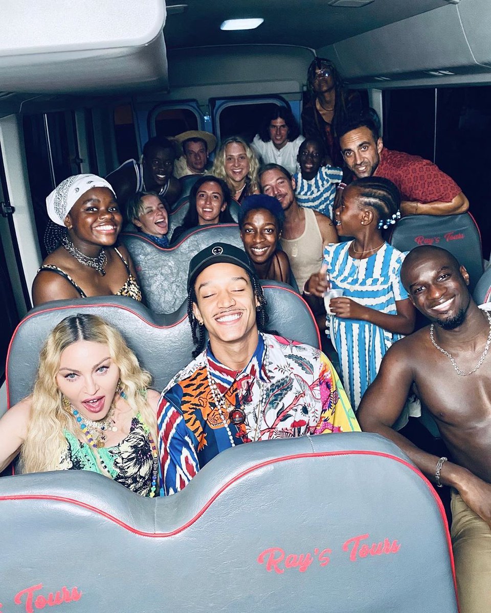 Madonna tweet media