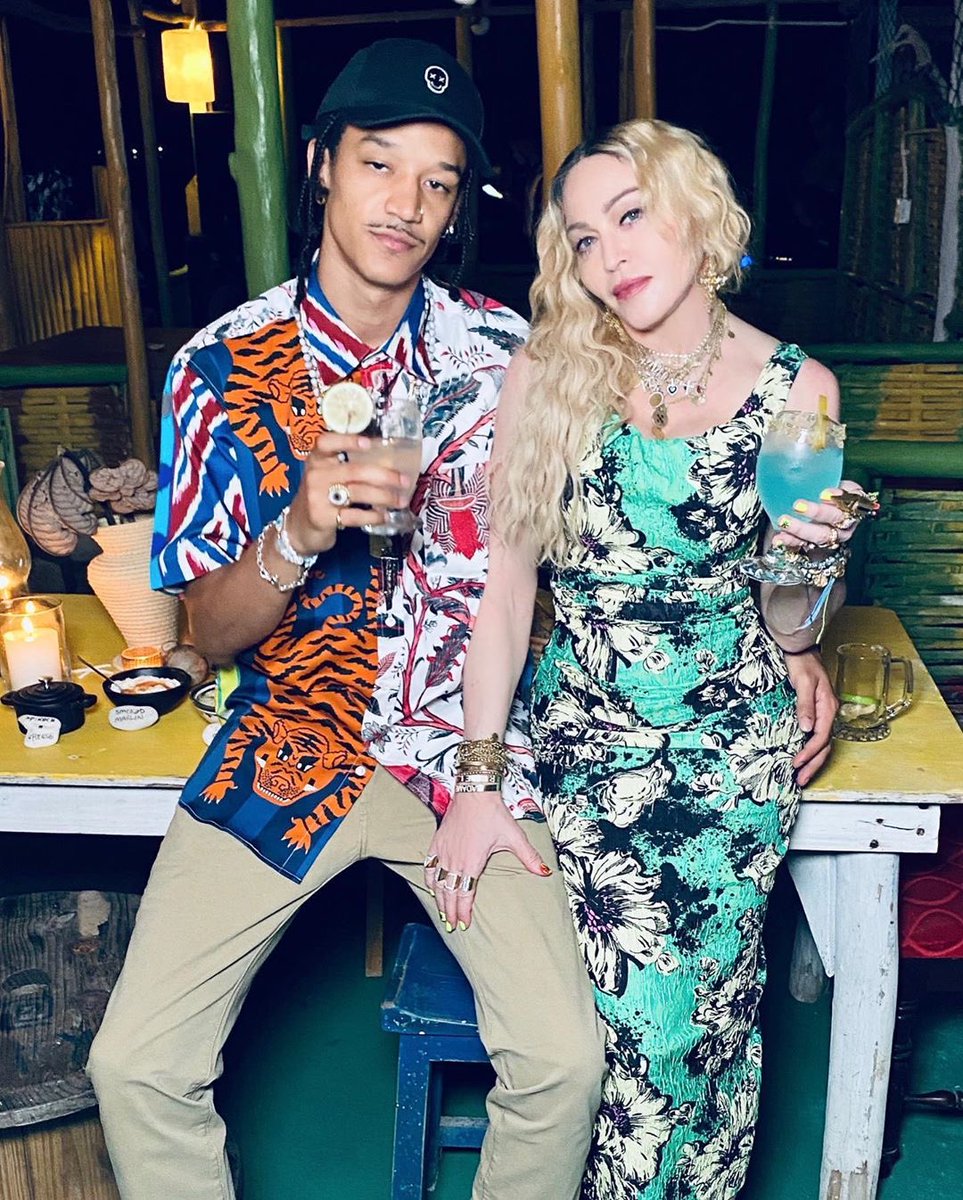 Madonna tweet media