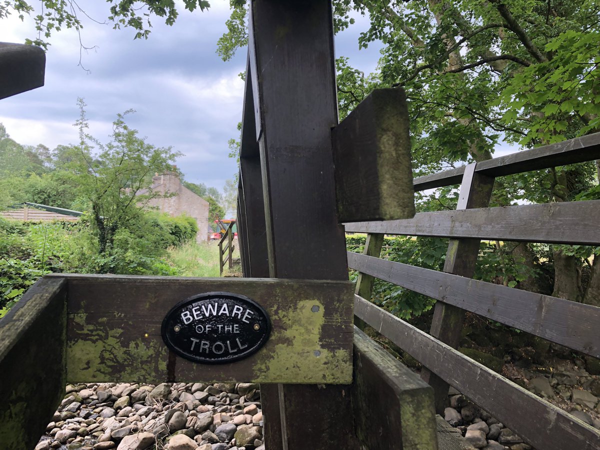 As well as the animal signs I got some other beauties and put them up. One on the bridge...(Note tractor in background). 14/.