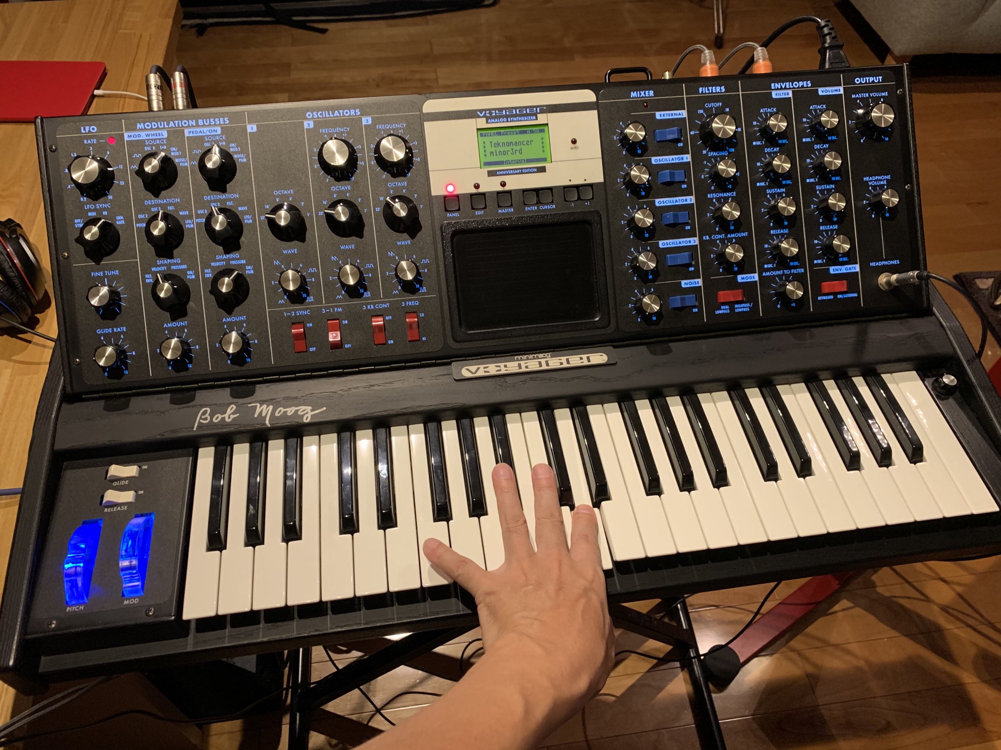 MOOG Subsequent 37 とばす アナログシンセサイザー MOOG Subsequent 37 とばす アナログシンセサイザー