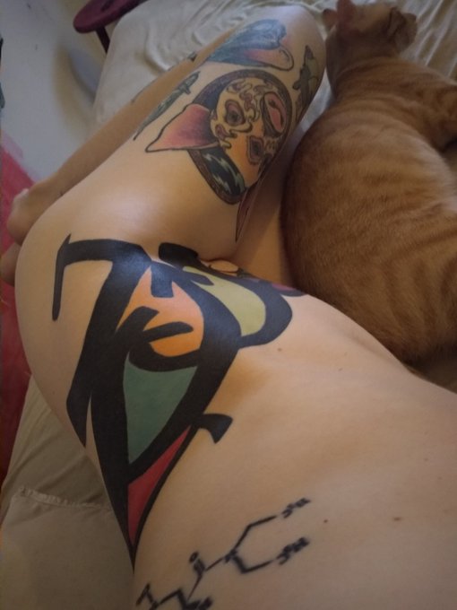 @gloriousgemma Dom and the cat :) https://t.co/Ddf5D5NnhE<a class="tags" target="_blank" title="On Twitter" href="/?out=eyJ0eXAiOiJKV1QiLCJhbGciOiJIUzUxMiJ9.eyJpYXQiOjE3MjMxOTU2MTEsImlzcyI6InR3cG9ybnN0YXJzLmNvbSIsIm5iZiI6MTcyMzE5NTYxMSwiZXhwIjoxNzU0NzMxNjExLCJyZWRpcmVjdF91cmwiOiJodHRwczovL3R3aXR0ZXIuY29tL2dsb3Jpb3VzZ2VtbWEifQ.EzNvc3RiBTubBwUlu8cY8QtXTPKzz0Q9JMPnmlJpTaSAmZo-_9I6ig3dVk8--zPi4KmgRLquyn_QSpOn0OomyQ">@gloriousgemma</a><a href="/tag/findom"class="tags"><span>#findom</span></a>