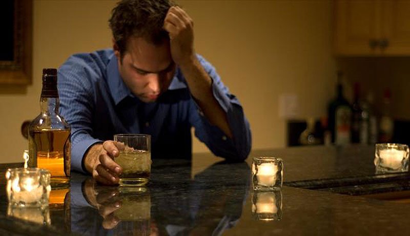 Selain itu, glutamat juga memainkan peran dalam fungsi pembelajaran dan memori. Pada titik ini, peminum mulai relaks pada dosis rendah, mengantuk pada dosis tinggi, dan merusak kemampuan otak dalam dosis toksik. #KetikaTubuhBerdialog