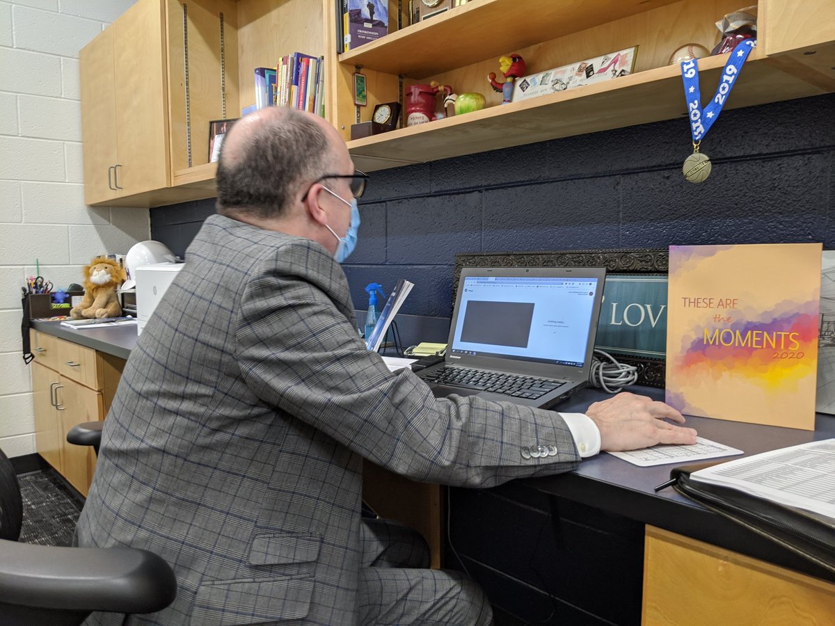 GSCS_CTAE's tweet image. @LHS_HCS is anticipating their communities needs with easy to navigate 1st day site. Each admin is able to quickly guide students to classes if they weren&apos;t able to get in. Great plan! @HenryCountyBOE @LearnInHenry @KirkShrum @TermerionMLakes @DrIsenberg #hcsreadytolearnchallenge