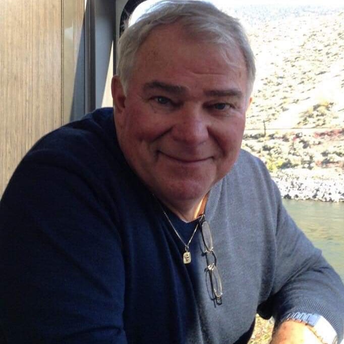 ChrisLarsen22's tweet photo. Immensely popular, highly respected and never too far from my thoughts. Hope you and the gang in the Huskies VIP Suite are having a blast. Say hi to 'Teck, Randall &amp; Donny K.
#RetireNumber2  #HuskiesLegend  #MapleLeafForever
@JenWarnerHFX @MarcWarner17 
@SMUHuskies https://t.co/aUrXvunNPc
