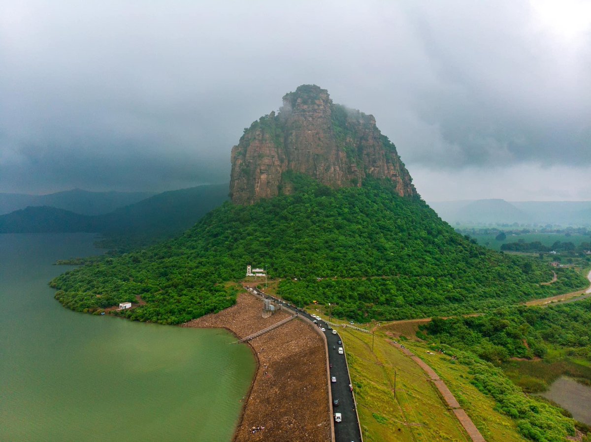 Experience nature beyond imagination at Kaimur Wildlife Sanctuary.
@DipakKrIAS <a href="/DEFCCOfficial/">Department of Environment, Forest & Climate Change</a> <a href="/Pradyumn_IFS/">Pradyumn Gaurav</a>