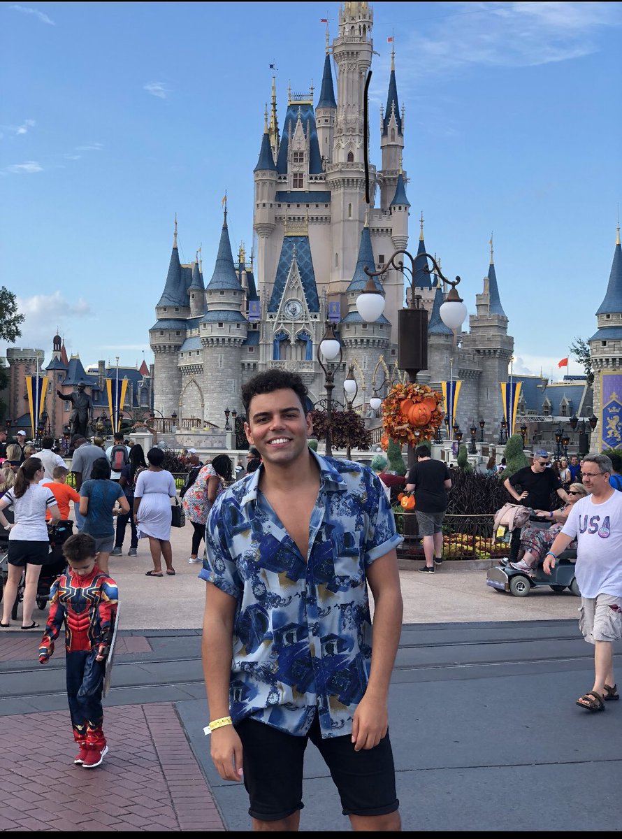 necam26's tweet photo. How did this happen - 30yrs old today.  Happy Birthday to our courageous, focused son Christopher Paul.  Relentlessly pursuing your dream with a never give up attitude!  We love you so much and praying the best for your future. https://t.co/NaCczv1jdj