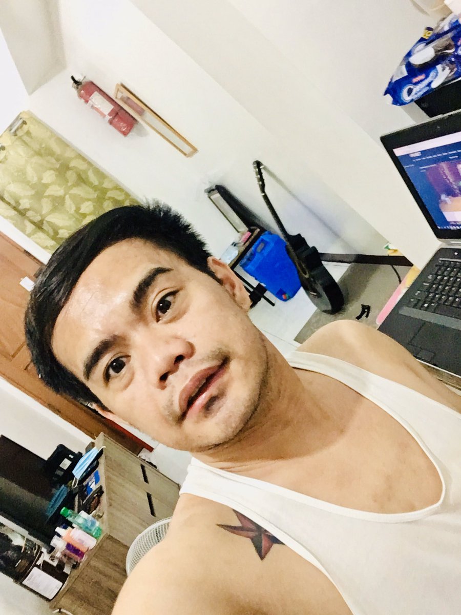 morilronato2's tweet photo. Monday mode https://t.co/KaXoahhJqY