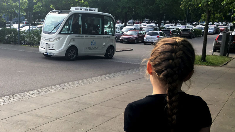 Interesting article on how #automated vehicles and new #mobility services can contribute to a more inclusive mobility system ➡️ bit.ly/3kTzWFh