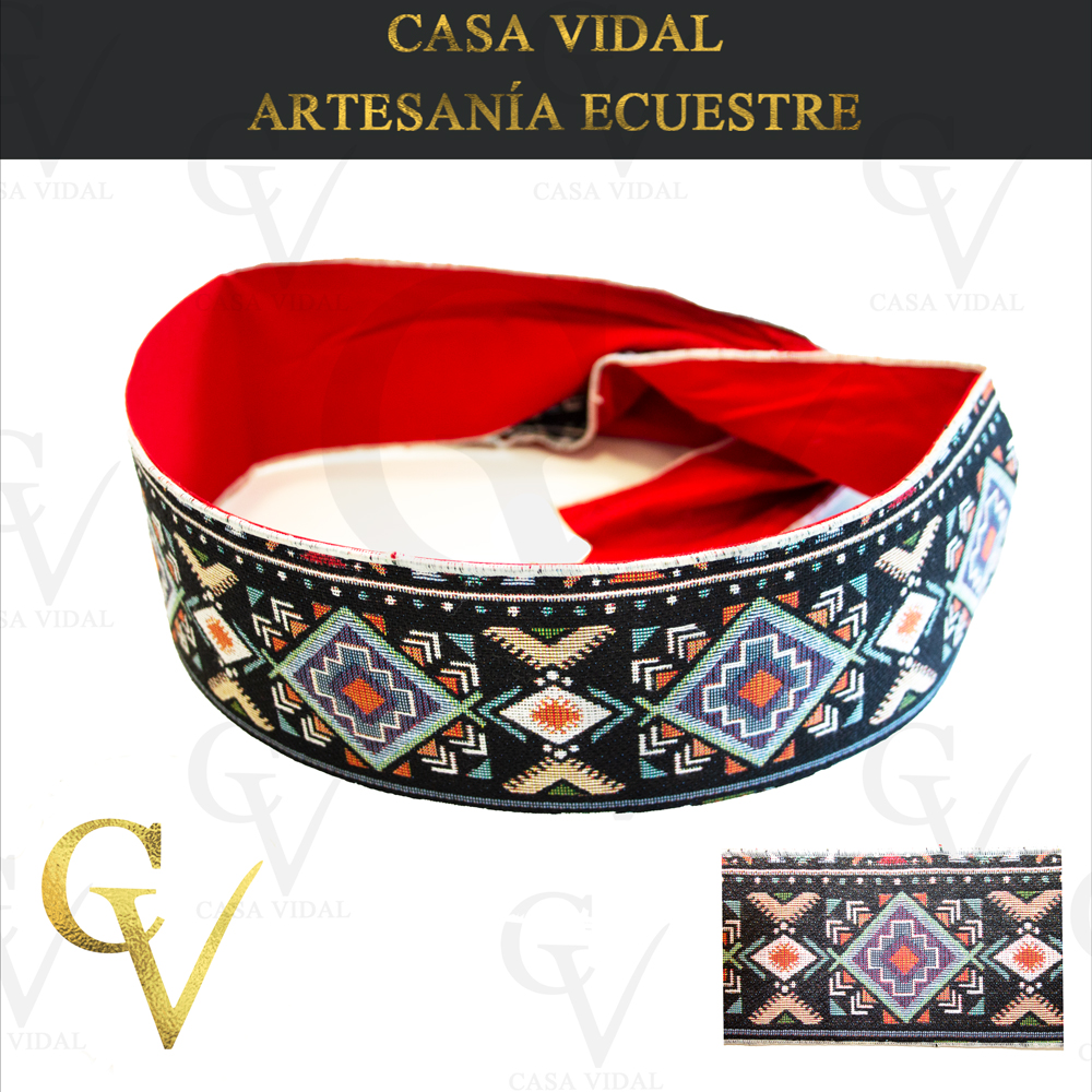 Completa tu atuendo, con estos pañuelos étnicos. Disponibles en nuestra tienda de :
🏠C/Toneleros nº1 de Coria del Río
☎️954 77 06 56
📱652 13 23 00
📧fernando@casavidal.es

#casavidal #equitacion #domavaquera #Artesania #sillas #Regalo #Pañuelo #Fajin