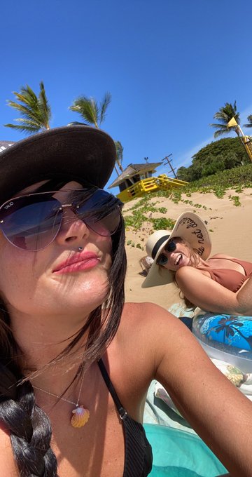 Sunday fun with Reina https://t.co/K3a3eYy4Uc<a href="/tag/newprofilepic"class="tags"><span>#newprofilepic</span></a>