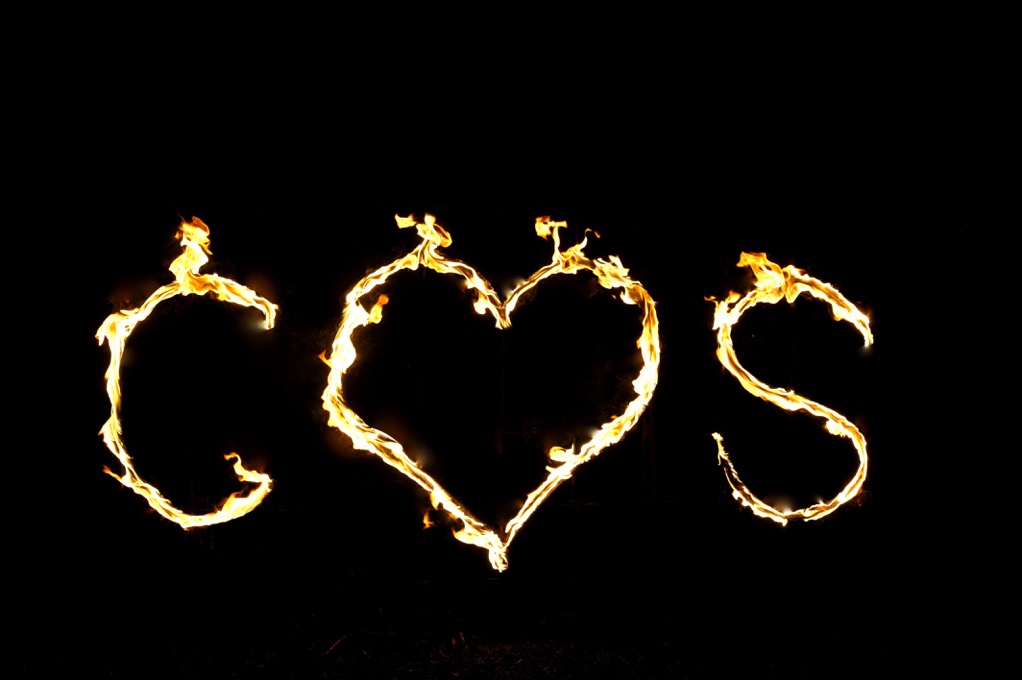 ElectrifyPyro's tweet image. Gorgeous fire writing available from us today! Contact us, or visit our website for pricing! 

electrifypyrotechnics.co.uk