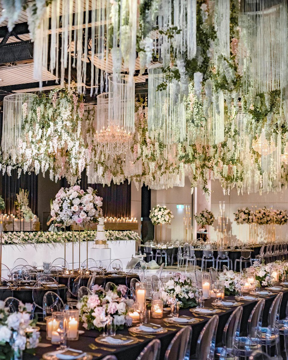 Playing around with dark tablecloths, mood lighting and romantic hanging wisterias. This one had it all 🖤Katia + Andrew at The Ivy Ballrroom, merivale. #annawangstylist #sydneywedding #sydneyevent #ivyballroom

See on Insta: zpr.io/Hj6wS