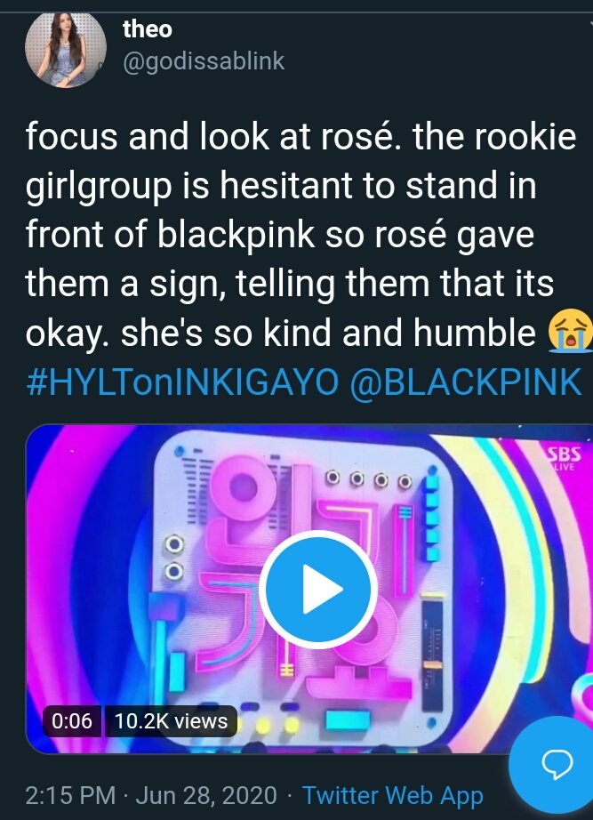 A rookie girlgroup were hesitant to stand in front of  @BLACKPINK on a music show and Rosé gave them a sign, telling them its ok